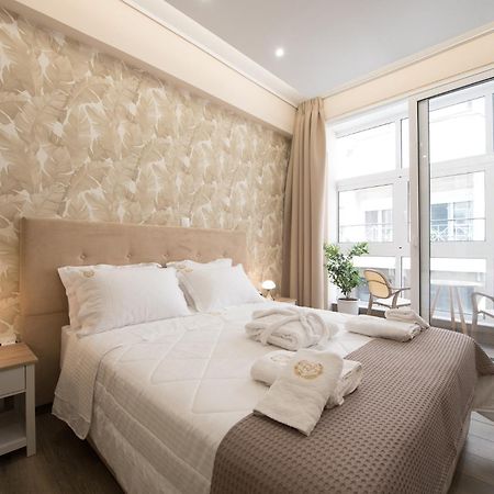Rob Venture Suites At The Central Of Athens City Екстер'єр фото