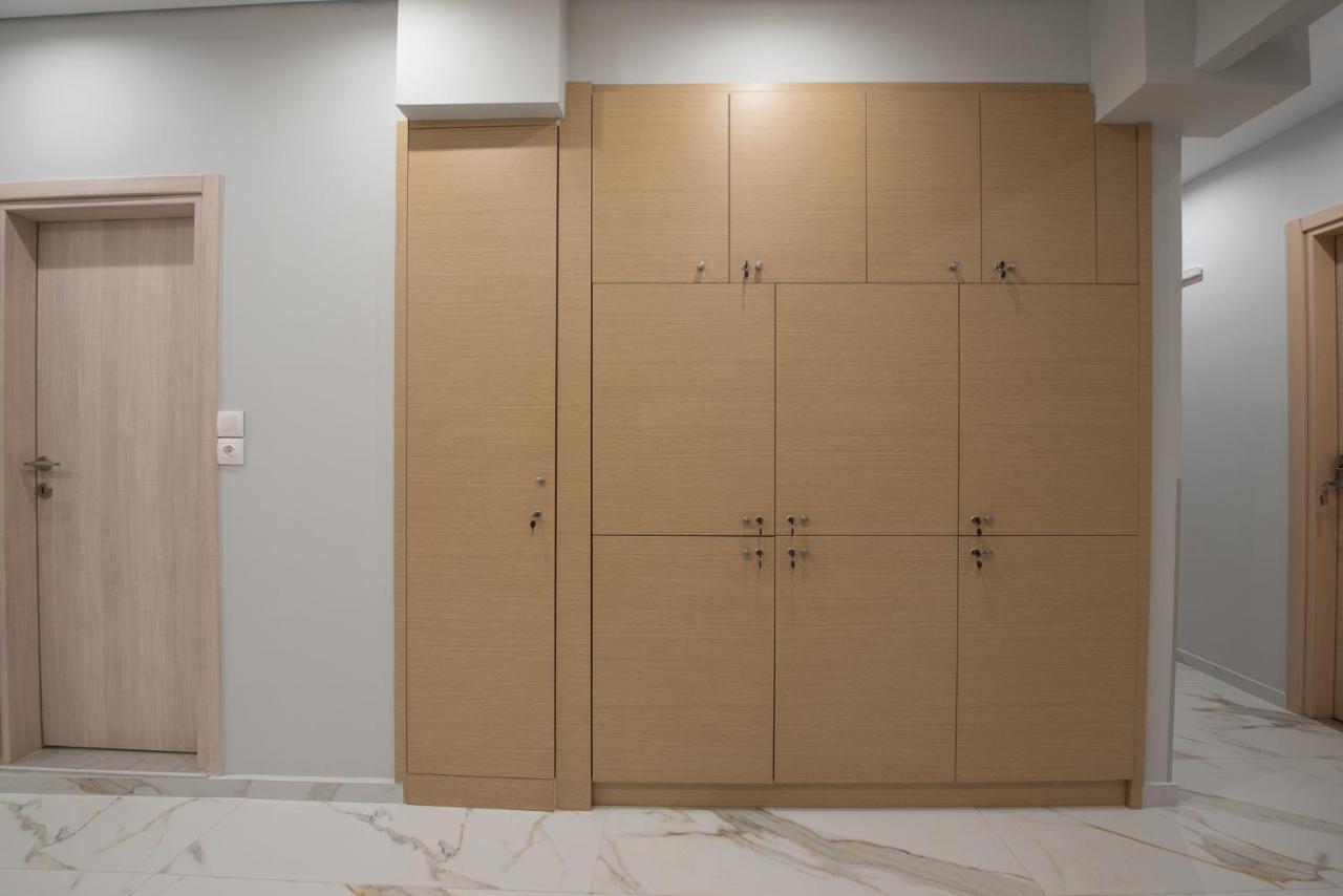Rob Venture Suites At The Central Of Athens City Екстер'єр фото