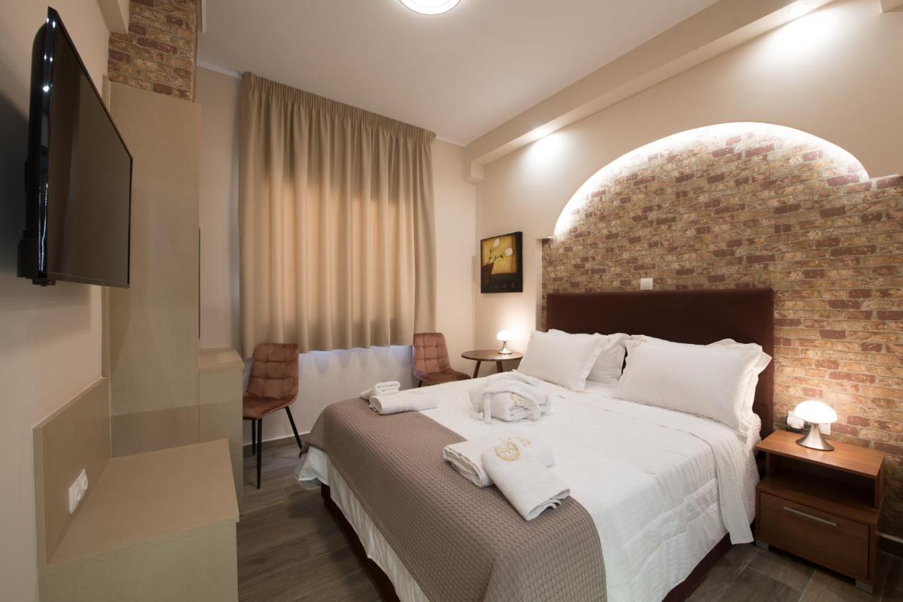 Rob Venture Suites At The Central Of Athens City Екстер'єр фото