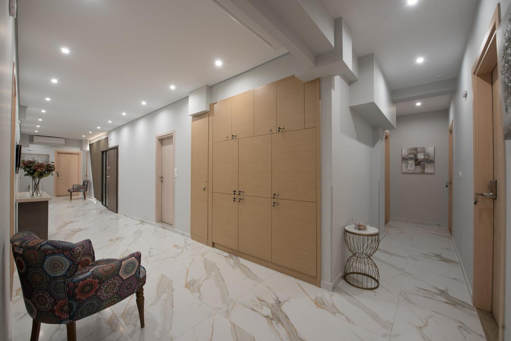 Rob Venture Suites At The Central Of Athens City Екстер'єр фото
