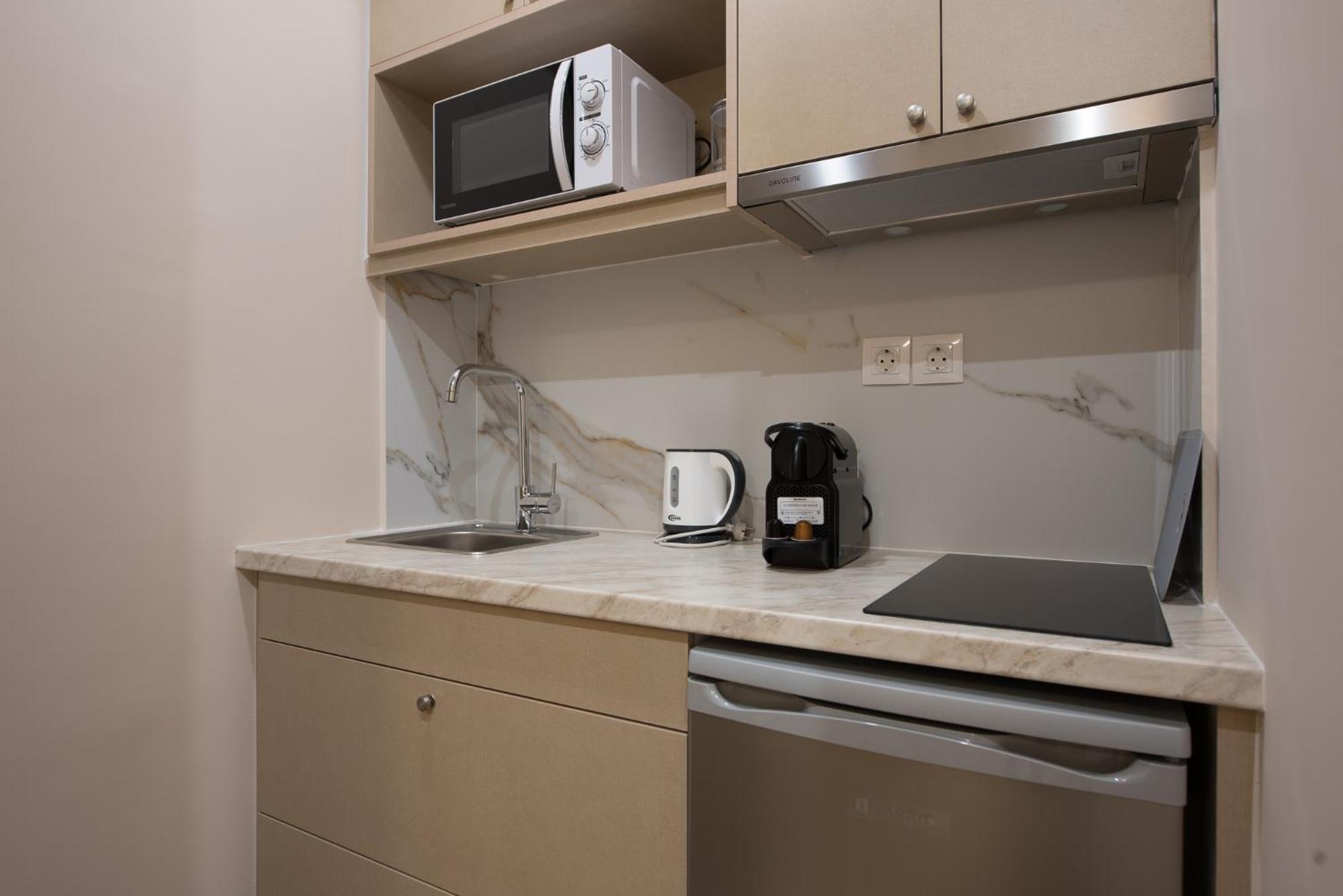 Rob Venture Suites At The Central Of Athens City Номер фото